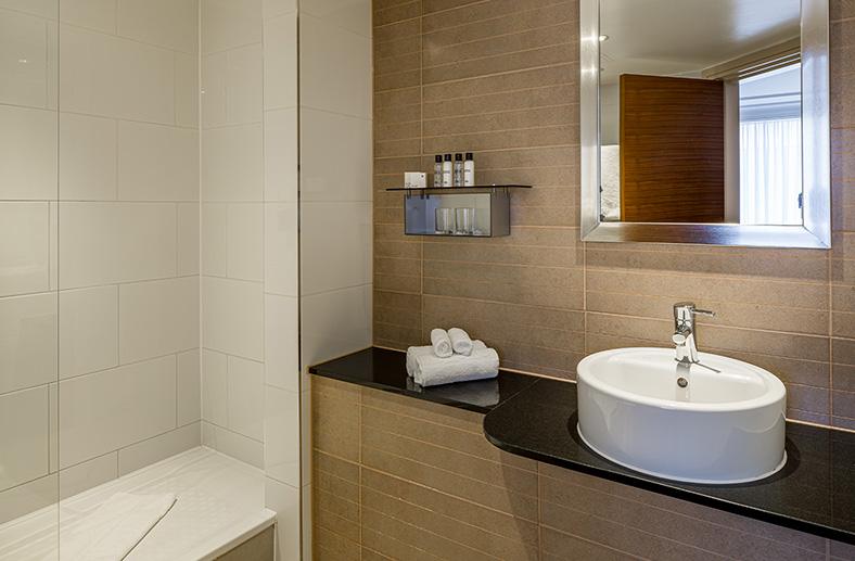 Executive twin room - Marble Arch Hotel