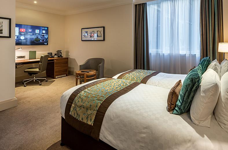 Accessible twin - Marble arch hotel